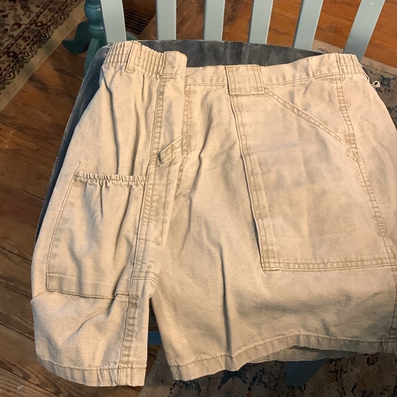 Pair of Hook and Tackle Men’s beer can shorts. Excellent condition - Picture 5 of 8